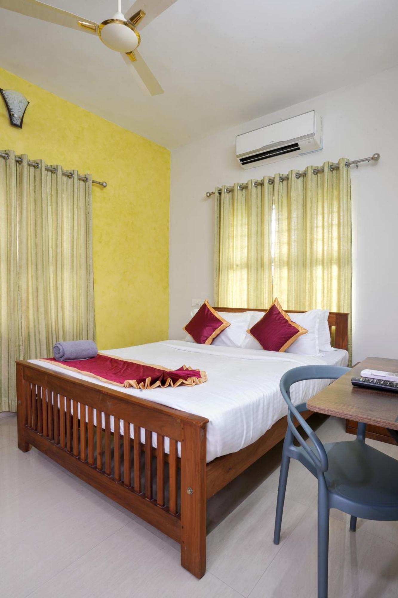 Swapna Home Suites Nedumbassery Buitenkant foto