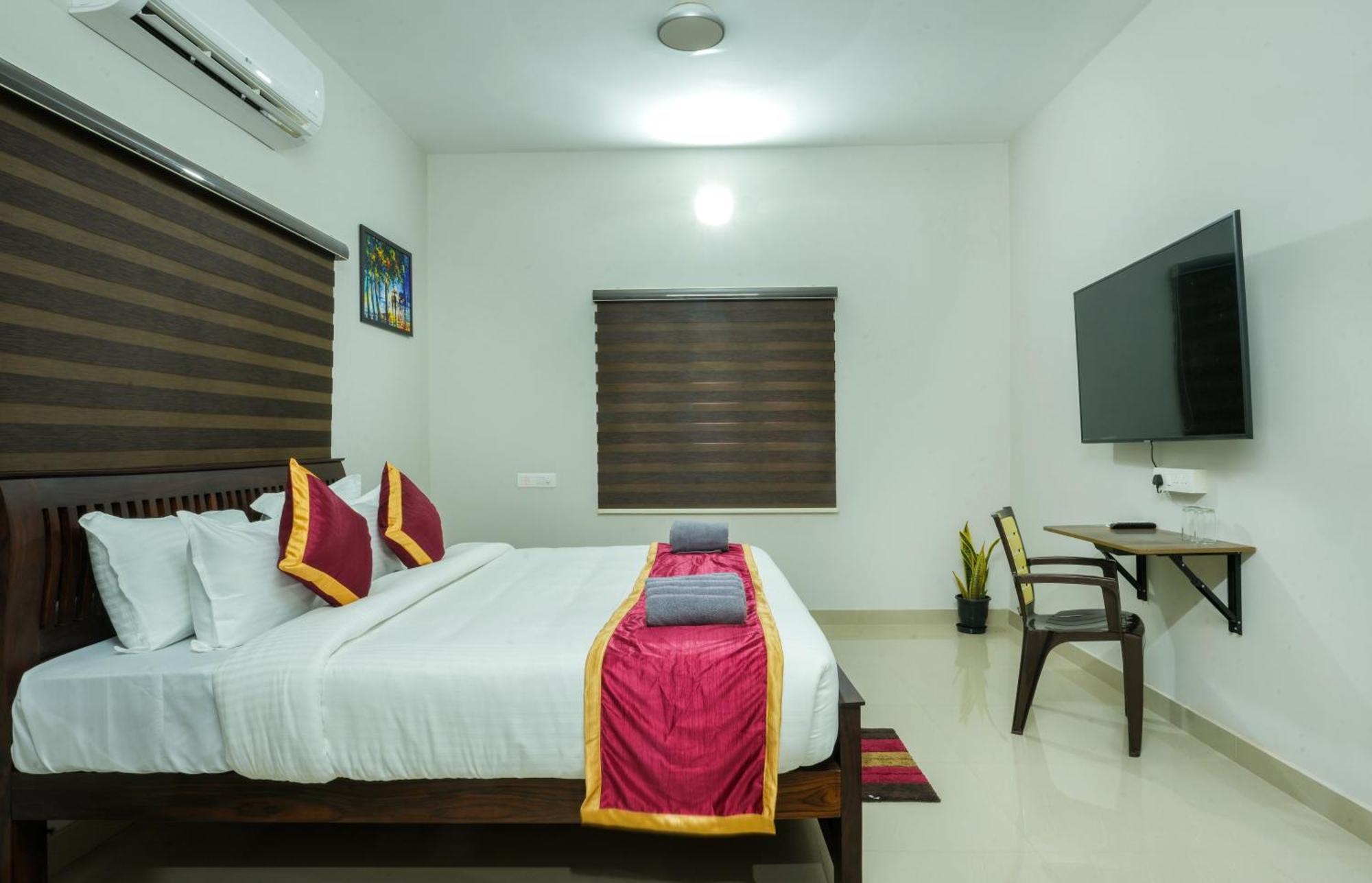 Swapna Home Suites Nedumbassery Buitenkant foto